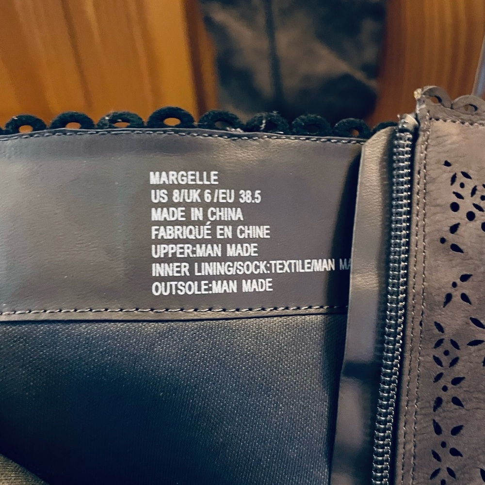 JustFab Marcelle knee high boots with lace-pattern detail - Picture 2 of 5
